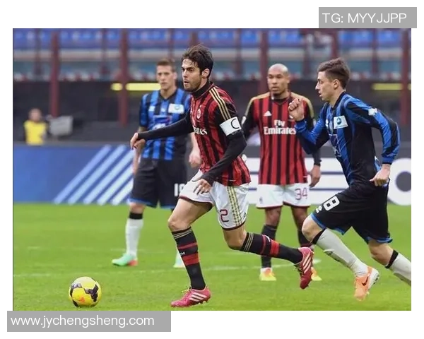 足球男神的风采与传奇之路 从少年梦想到世界足坛巨星的崛起 足球男神的风采与传奇之路 从少年梦想到世界足坛巨星的崛起