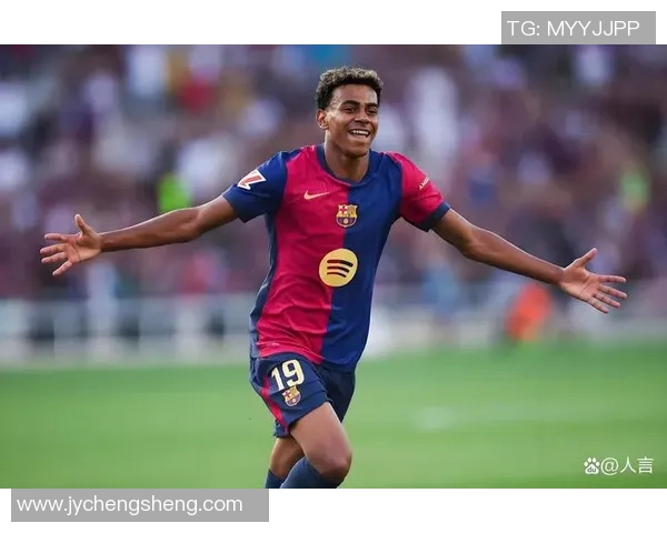 足球圆梦时刻聚焦球星拼搏精神点亮绿茵梦想之光